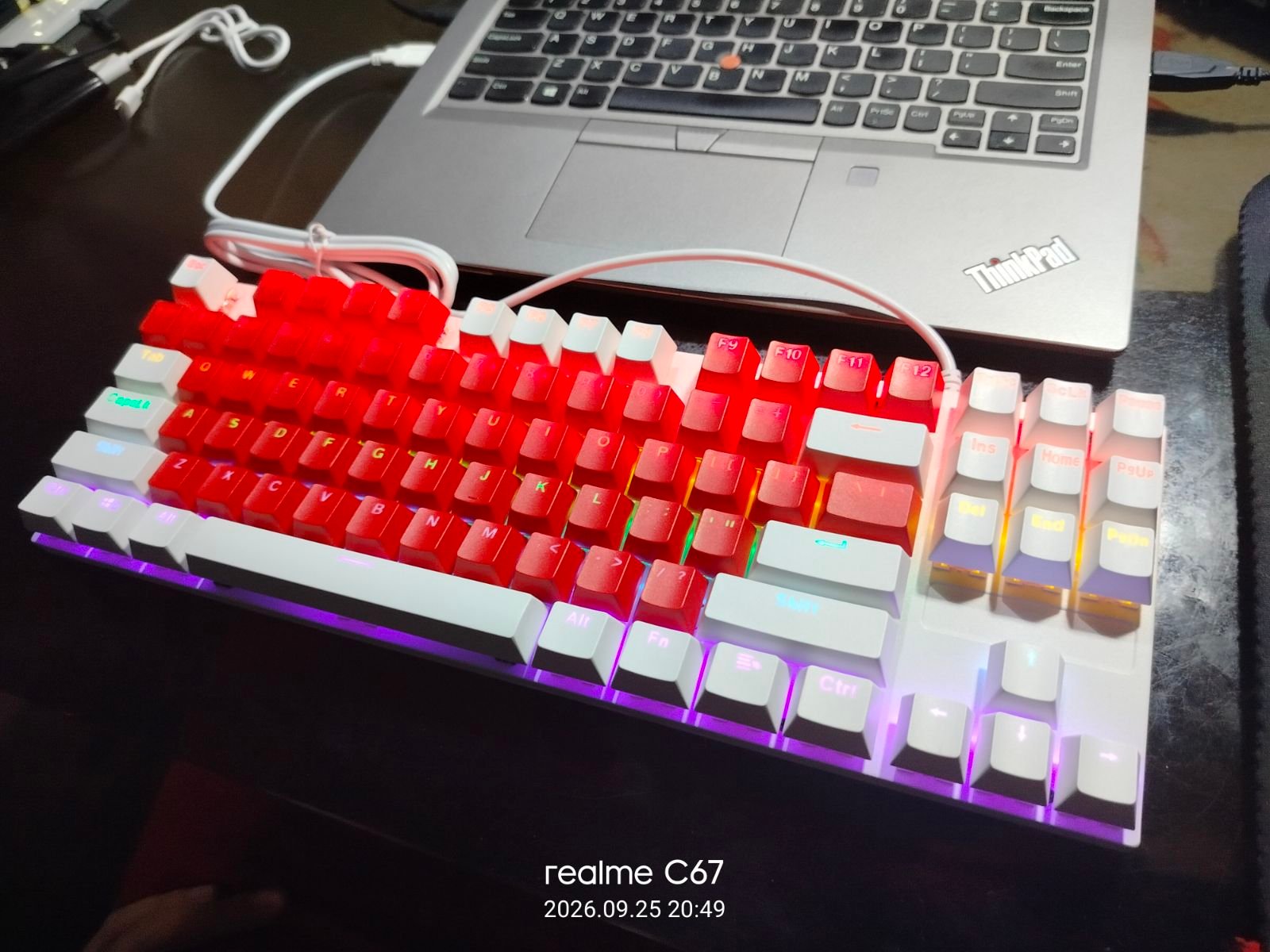 Red and White TKL detail photo